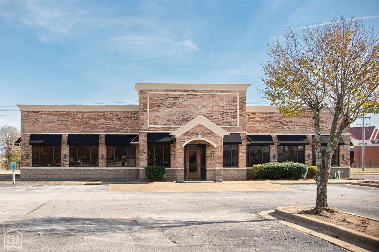 2400 Caraway - Photo 1