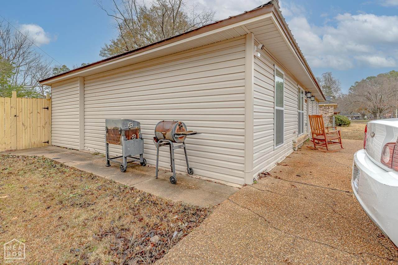 https://bt-photos.global.ssl.fastly.net/jonesboro/1280_boomver_1_10126592-2.jpg