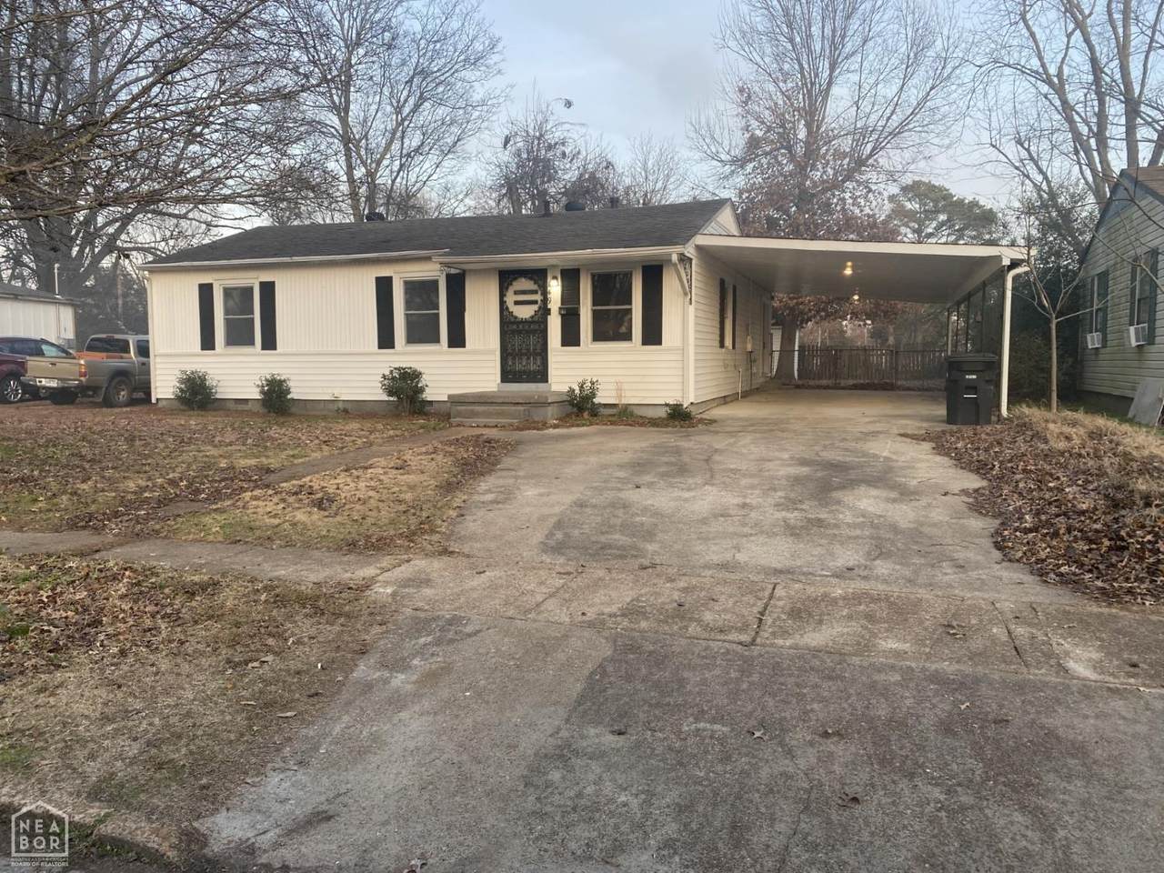 149 Rosewood Drive - Photo 1