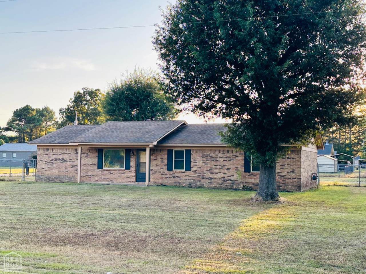 https://bt-photos.global.ssl.fastly.net/jonesboro/1280_boomver_1_10126893-2.jpg