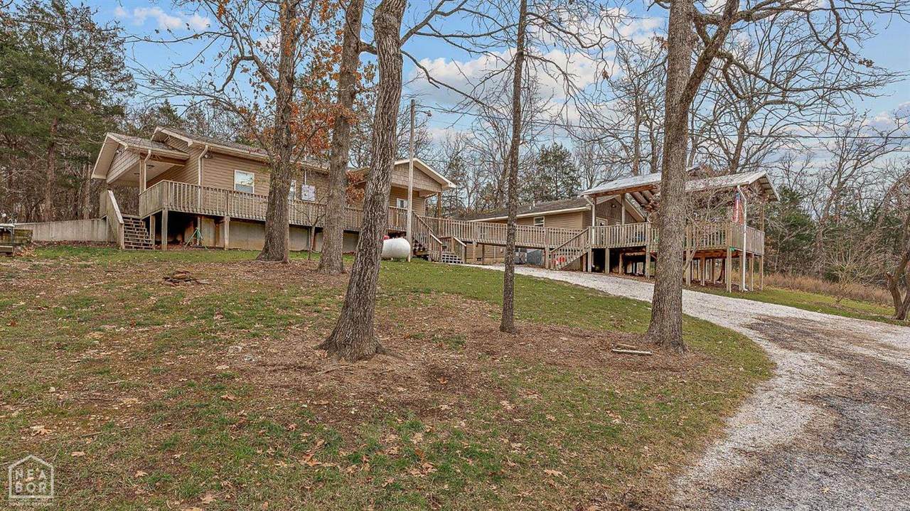 386 Cove Hollow - Photo 1