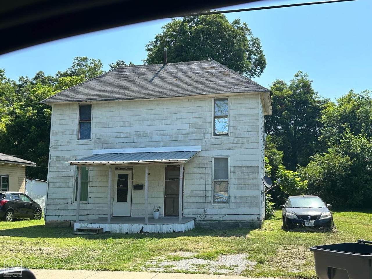 214 Miller Street - Photo 1