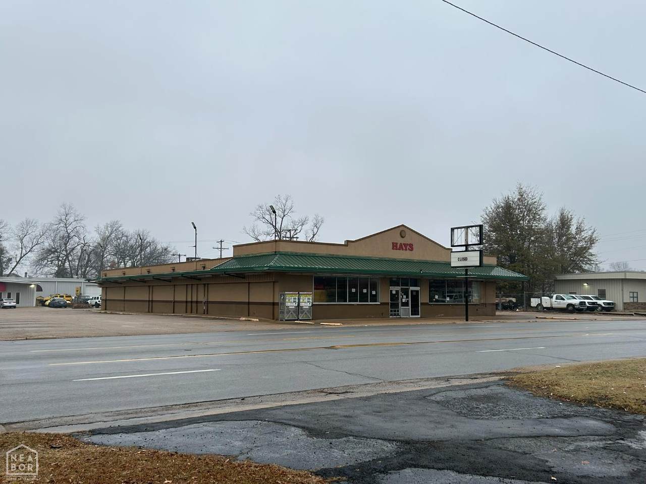 115 Falls Boulevard - Photo 1