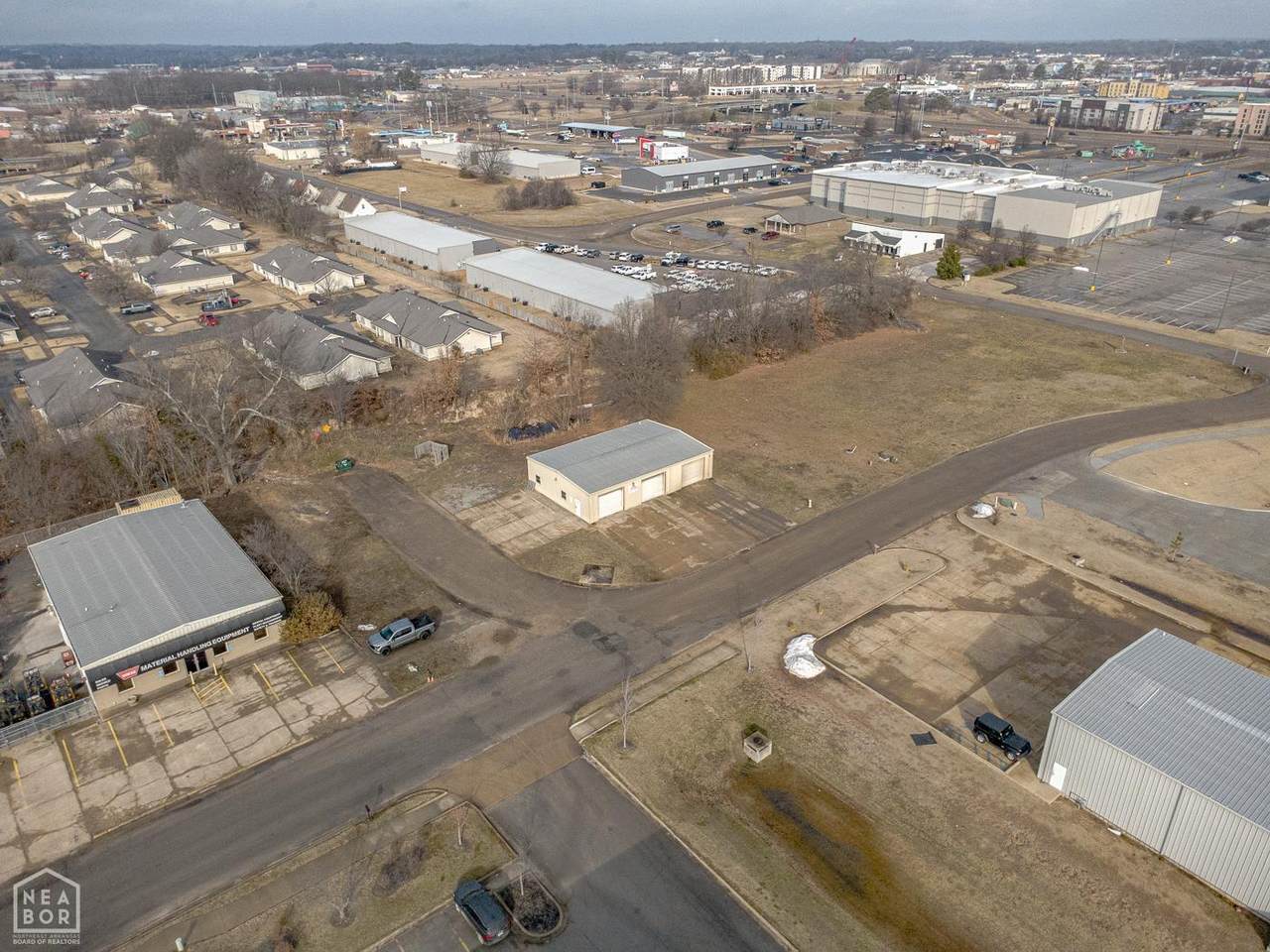 https://bt-photos.global.ssl.fastly.net/jonesboro/1280_boomver_1_10127669-2.jpg