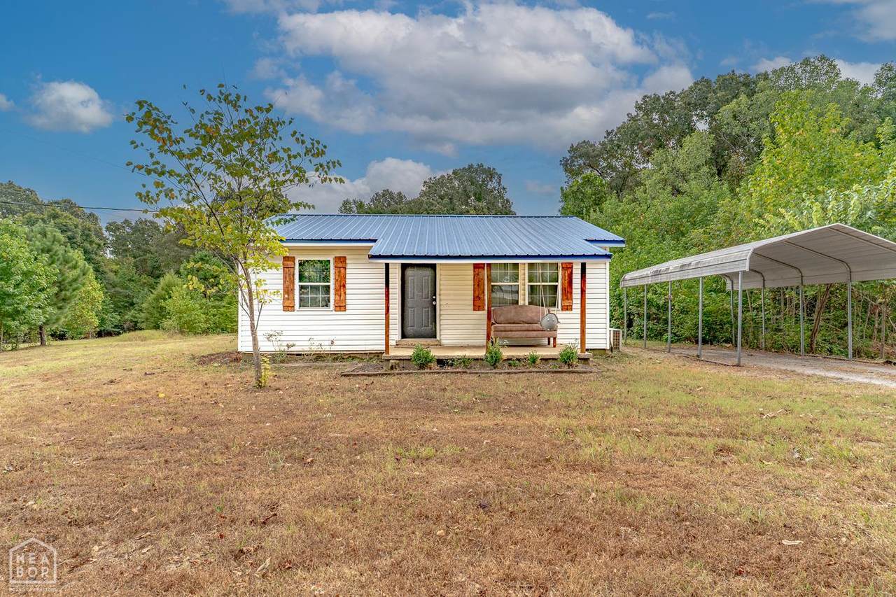 152 Lentz Street - Photo 1