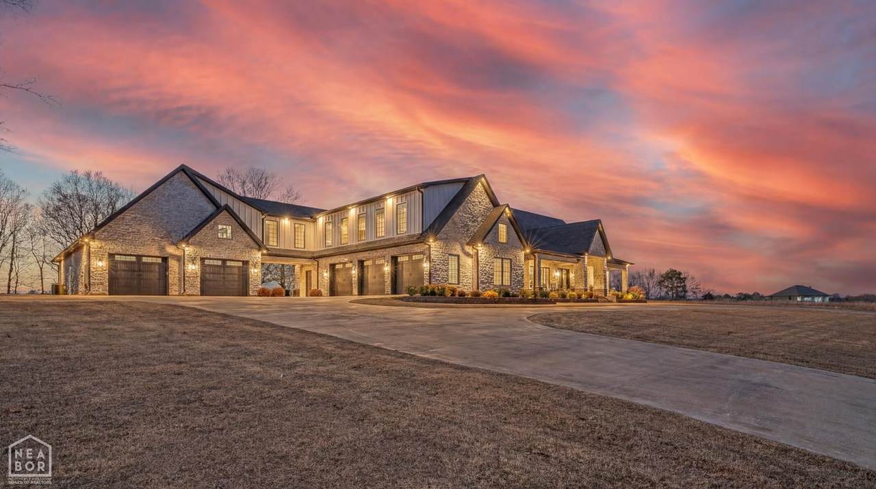 155 County Road 7599 - Photo 1
