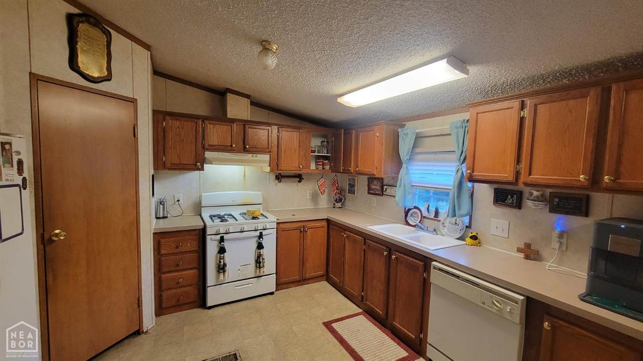 https://bt-photos.global.ssl.fastly.net/jonesboro/1280_boomver_1_10127945-2.jpg