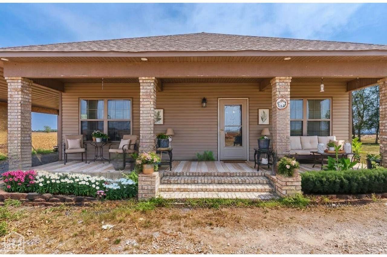 1069 County Road 973 - Photo 1