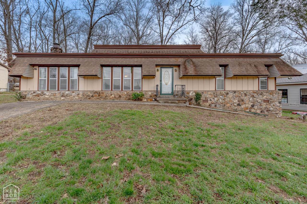 53 Cherokee Drive - Photo 1