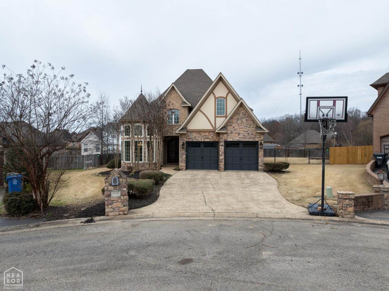 4505 Kalli Drive - Photo 1