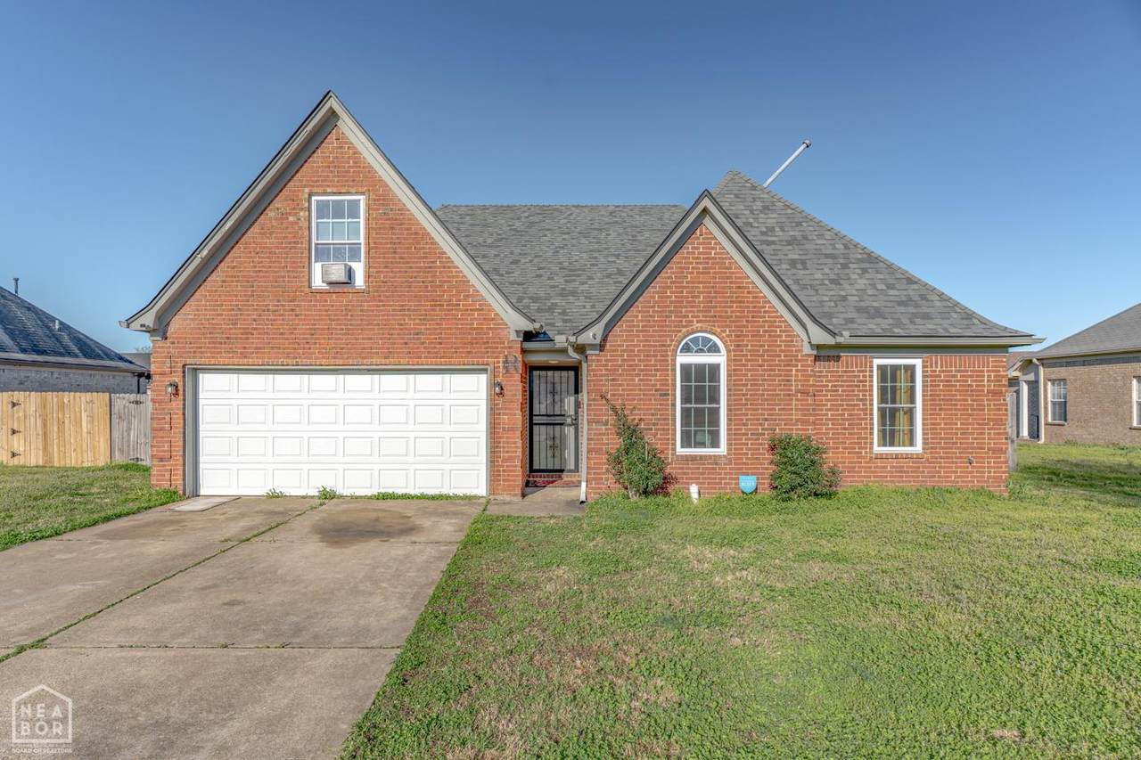 818 Boulevard Orleans Street - Photo 1