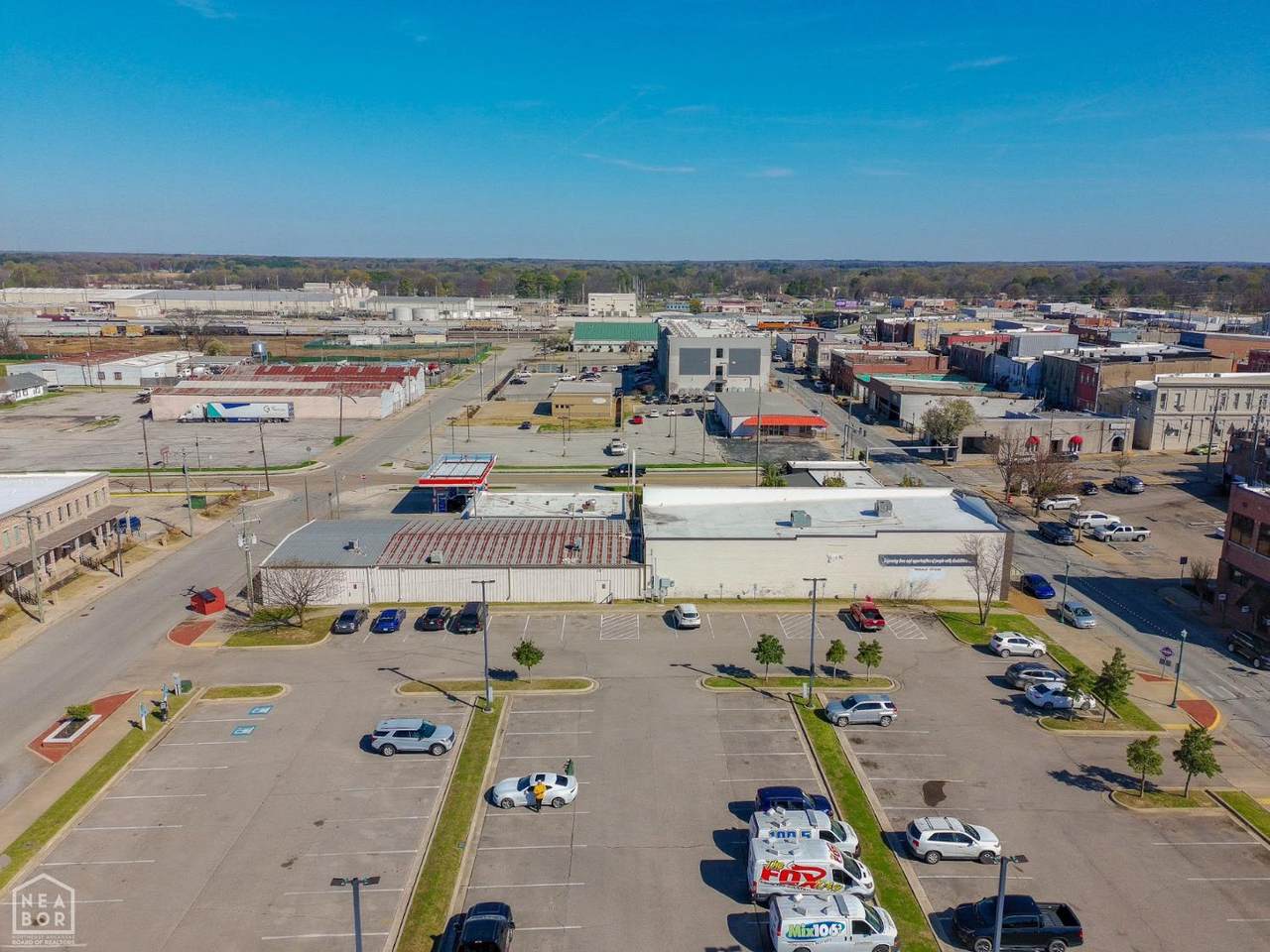 https://bt-photos.global.ssl.fastly.net/jonesboro/1280_boomver_1_10128261-2.jpg