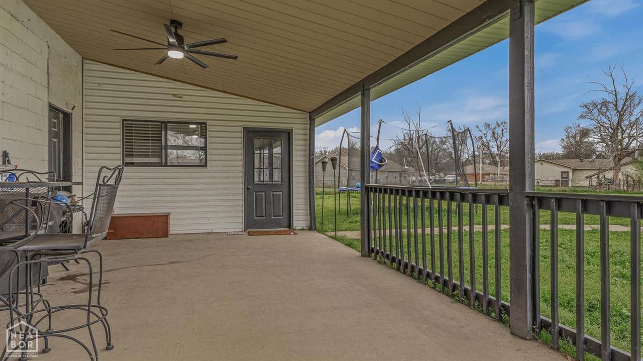 https://bt-photos.global.ssl.fastly.net/jonesboro/1280_boomver_1_10128281-2.jpg