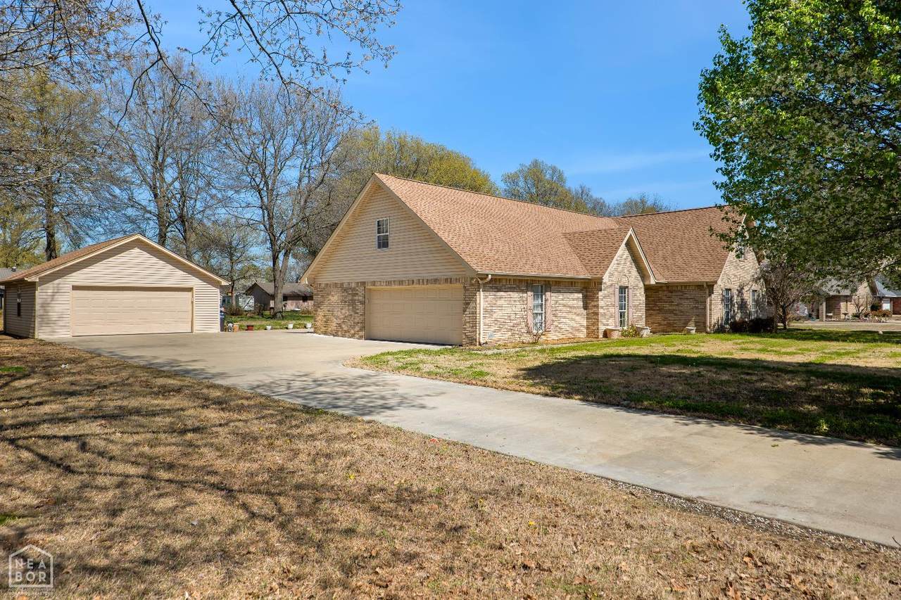 https://bt-photos.global.ssl.fastly.net/jonesboro/1280_boomver_1_10128354-2.jpg