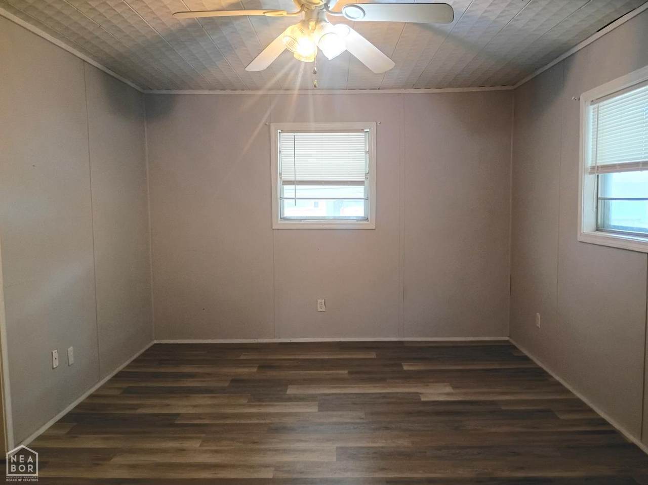 https://bt-photos.global.ssl.fastly.net/jonesboro/1280_boomver_1_10128558-2.jpg