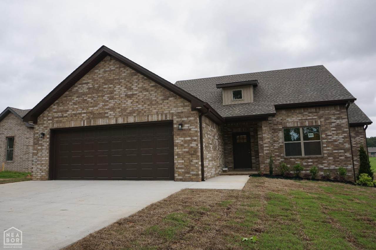 1814 Oak - Photo 1