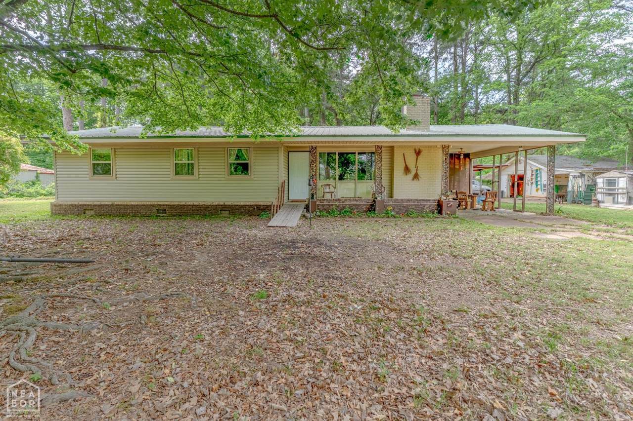 123 Woodruff 897 - Photo 1