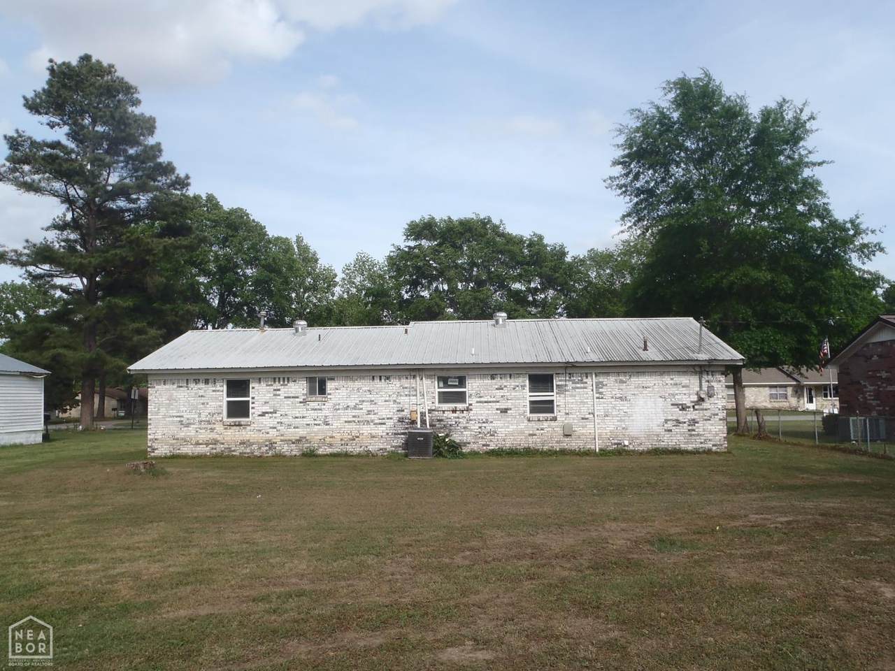 https://bt-photos.global.ssl.fastly.net/jonesboro/1280_boomver_1_10129044-2.jpg