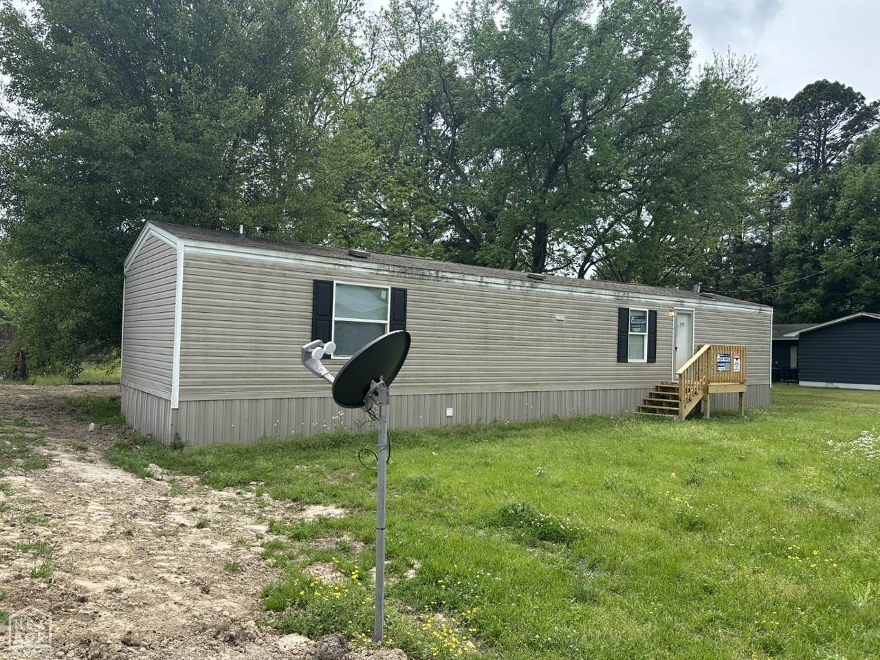 210 Vine Street - Photo 1