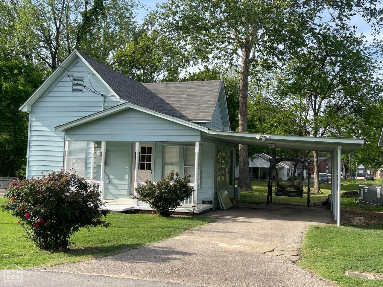 954 Cherry - Photo 1