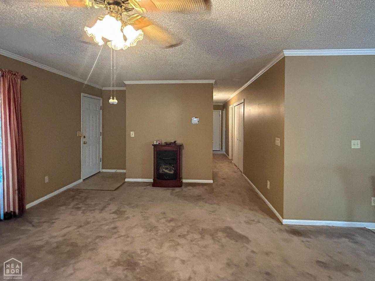 https://bt-photos.global.ssl.fastly.net/jonesboro/1280_boomver_1_10129109-2.jpg