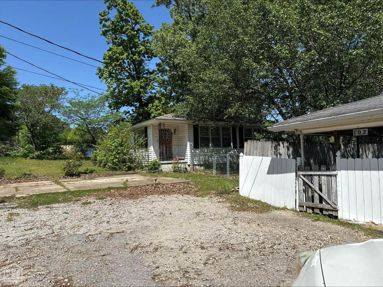 https://bt-photos.global.ssl.fastly.net/jonesboro/1280_boomver_1_10129161-2.jpg