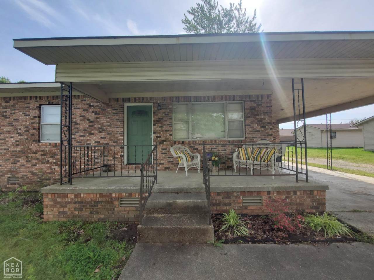 https://bt-photos.global.ssl.fastly.net/jonesboro/1280_boomver_1_10129203-2.jpg