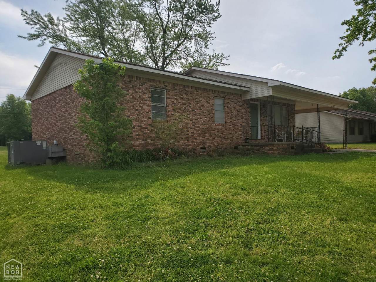 https://bt-photos.global.ssl.fastly.net/jonesboro/1280_boomver_1_10129203-2.jpg