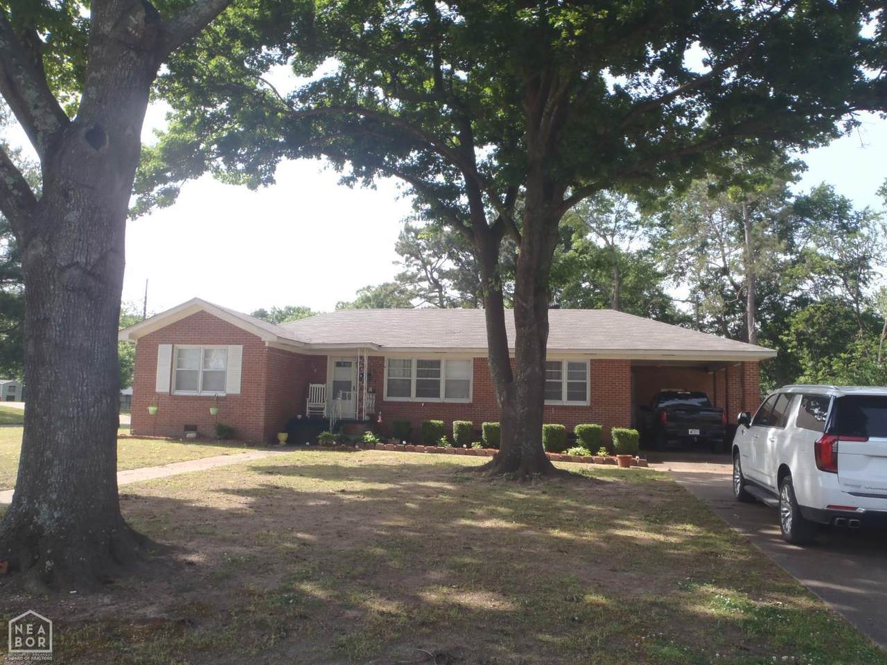 https://bt-photos.global.ssl.fastly.net/jonesboro/1280_boomver_1_10129238-2.jpg