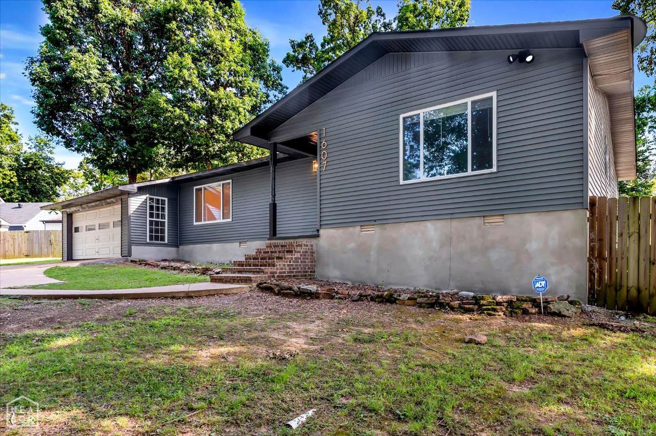 1607 Merrywood Cove - Photo 1