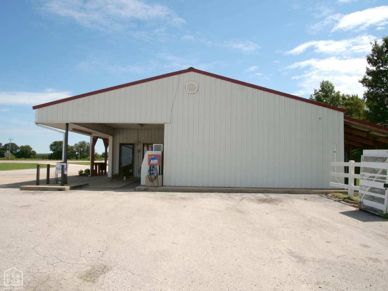 https://bt-photos.global.ssl.fastly.net/jonesboro/1280_boomver_1_10129343-2.jpg