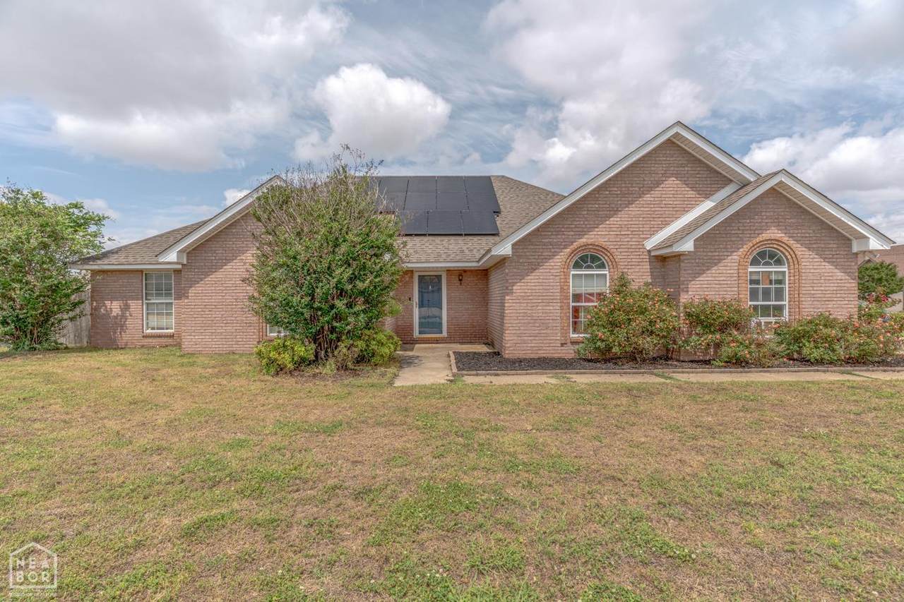 601 Primrose Lane - Photo 1