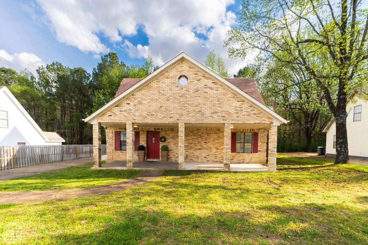 1205 Golf Course - Photo 1