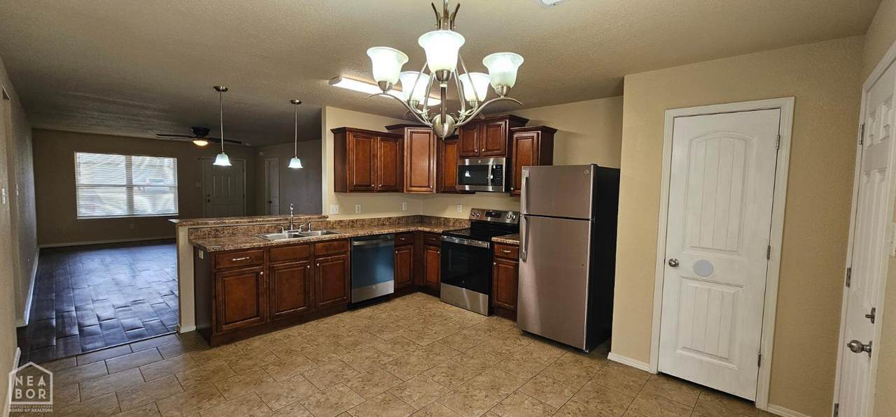 https://bt-photos.global.ssl.fastly.net/jonesboro/1280_boomver_1_10129507-2.jpg