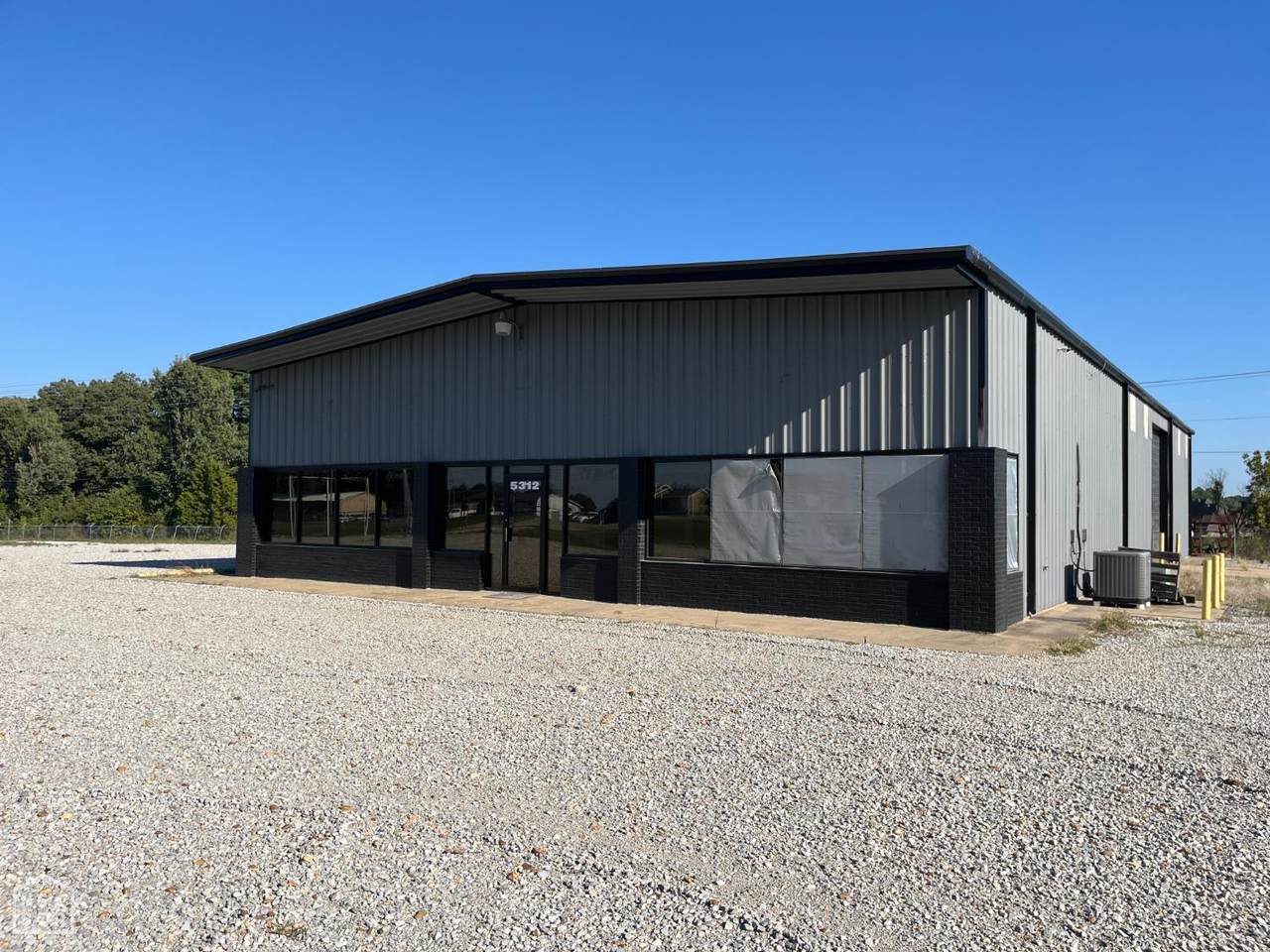 https://bt-photos.global.ssl.fastly.net/jonesboro/1280_boomver_1_10129565-2.jpg