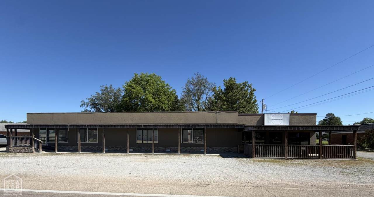 105 9th Street - Photo 1