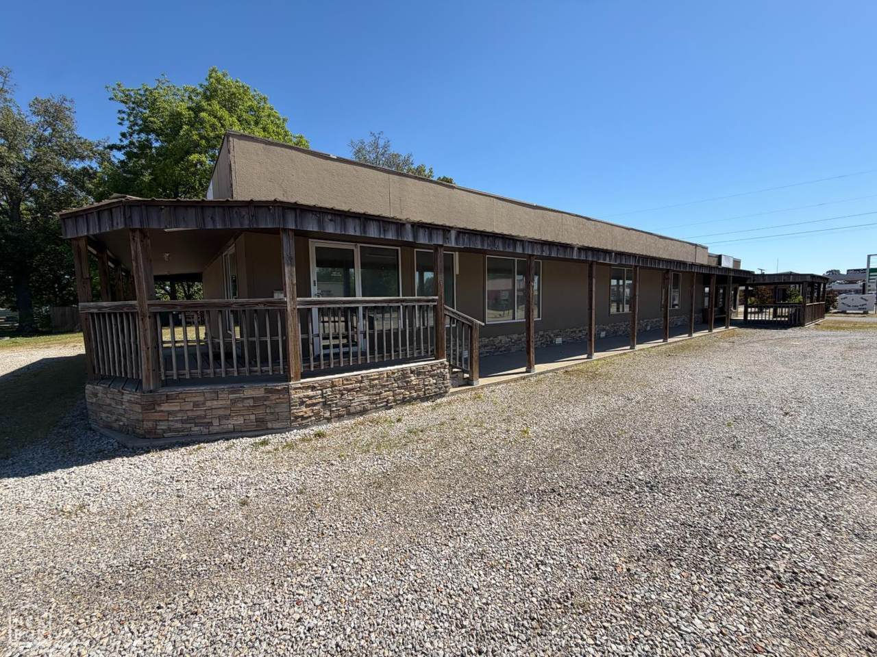 https://bt-photos.global.ssl.fastly.net/jonesboro/1280_boomver_1_10129714-2.jpg