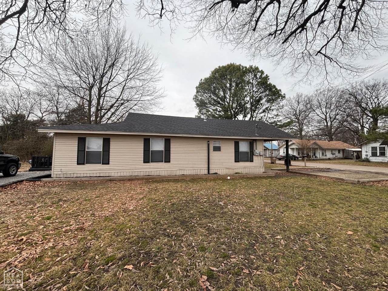 329 Arkansas Avenue - Photo 1