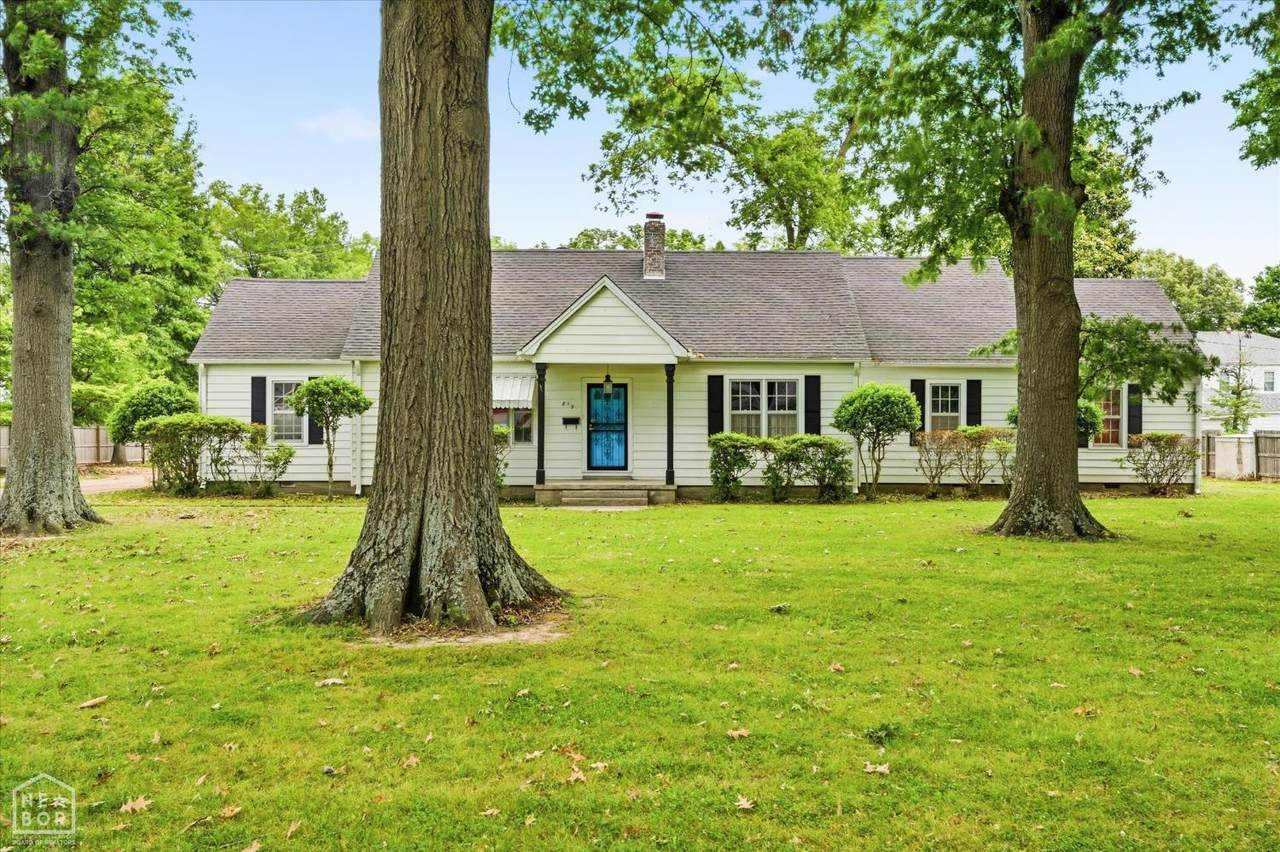 816 Johnson Avenue - Photo 1