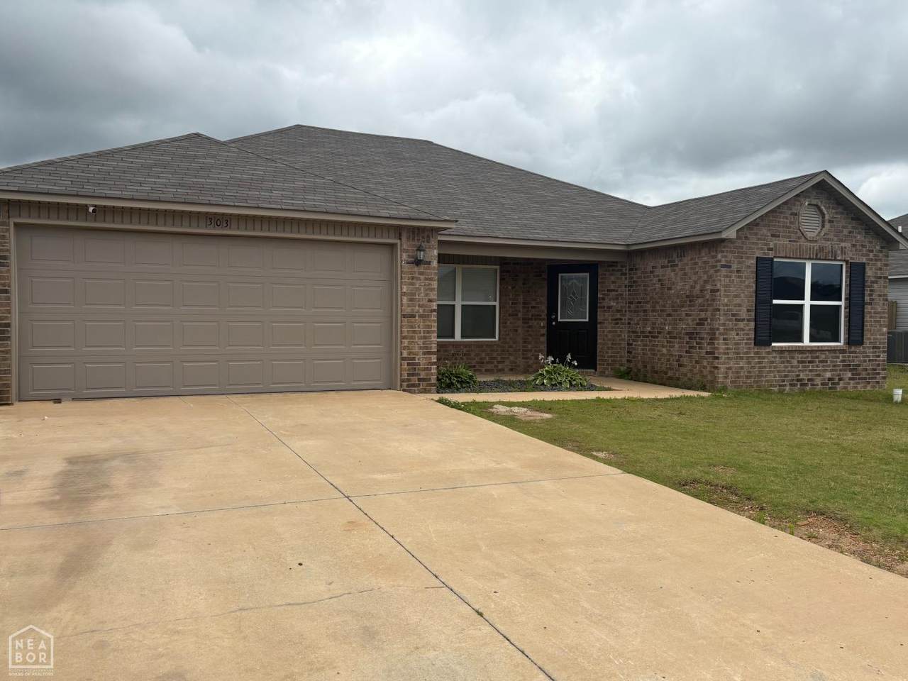 303 Cole Drive - Photo 1