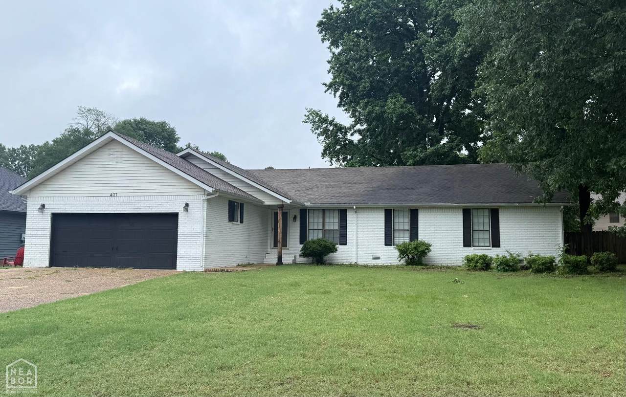 407 Meriwether Drive - Photo 1