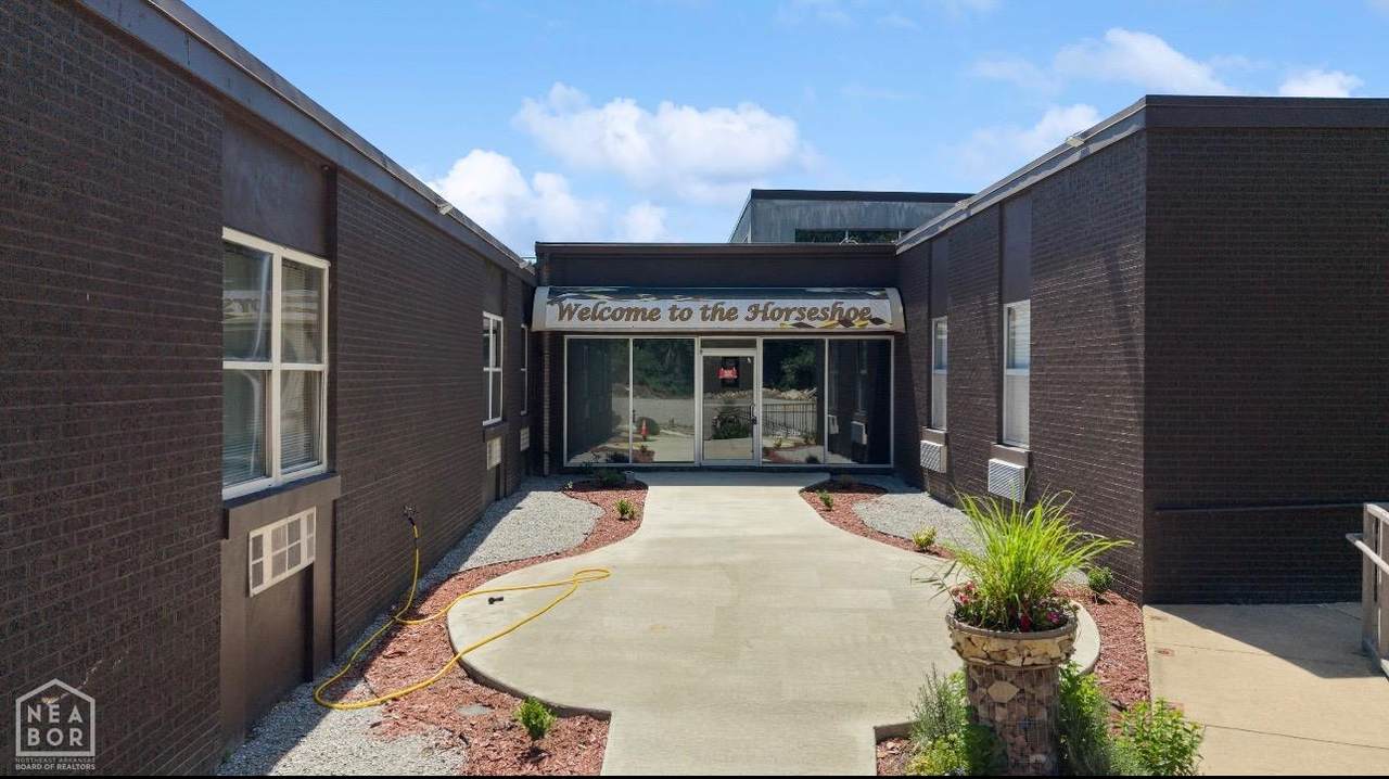 1405 Hospital Drive - Photo 1