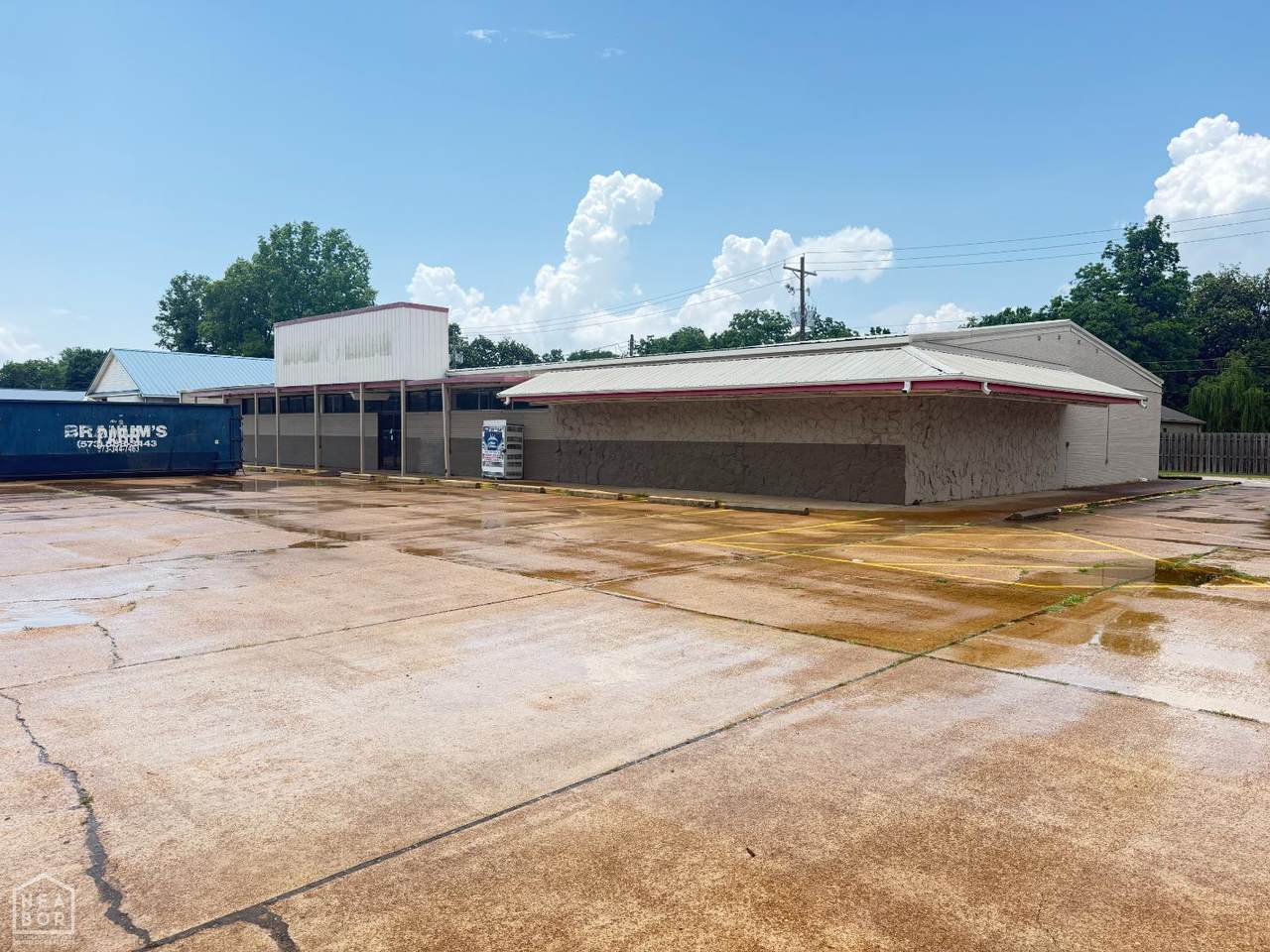 https://bt-photos.global.ssl.fastly.net/jonesboro/1280_boomver_1_10130261-2.jpg