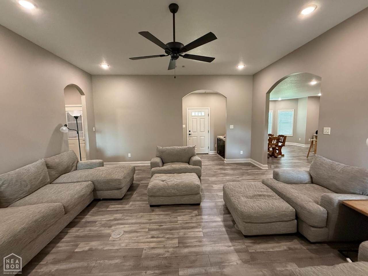 https://bt-photos.global.ssl.fastly.net/jonesboro/1280_boomver_1_10130277-2.jpg