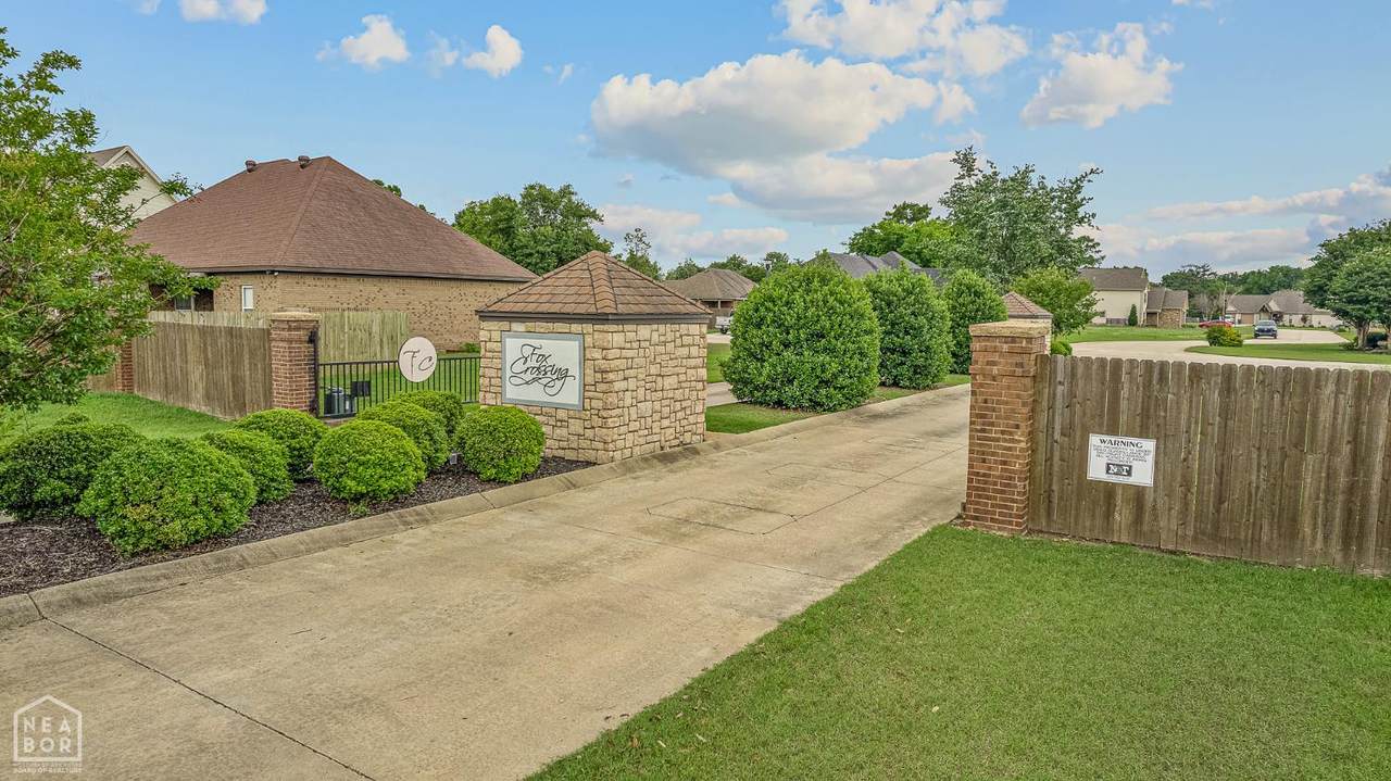 2 Genells Way - Photo 1
