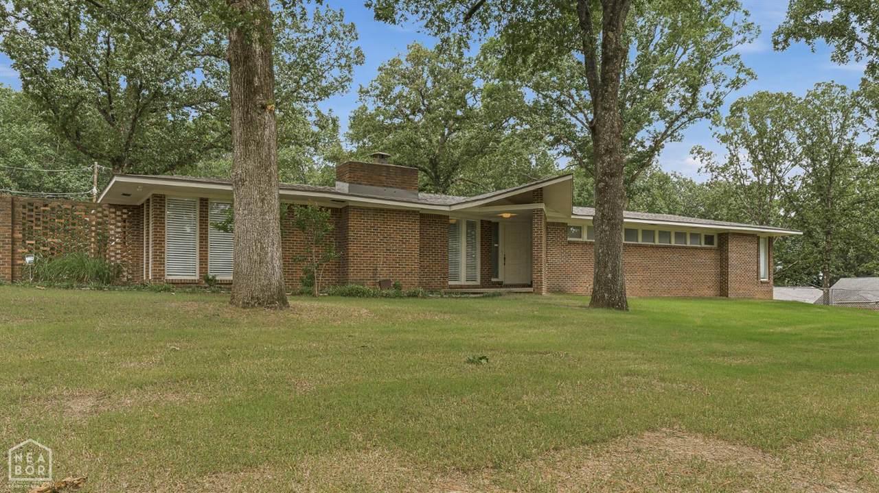 100 Holmes Road - Photo 1