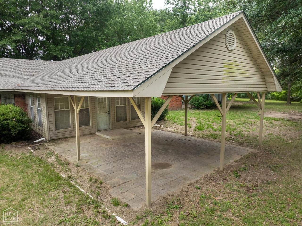 https://bt-photos.global.ssl.fastly.net/jonesboro/1280_boomver_1_10130568-2.jpg