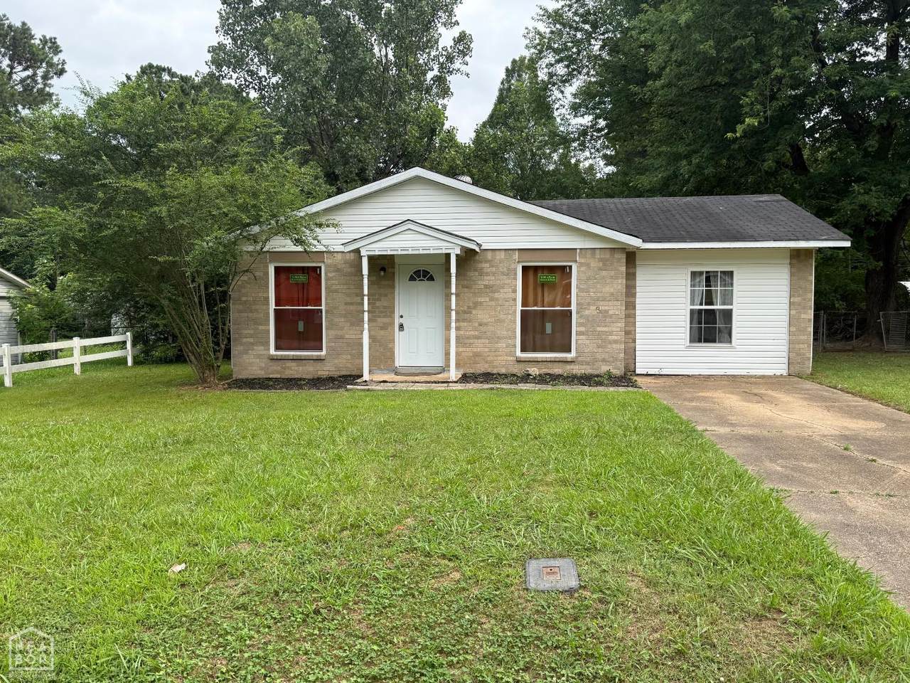 1407 Dana Debbie St Street - Photo 1