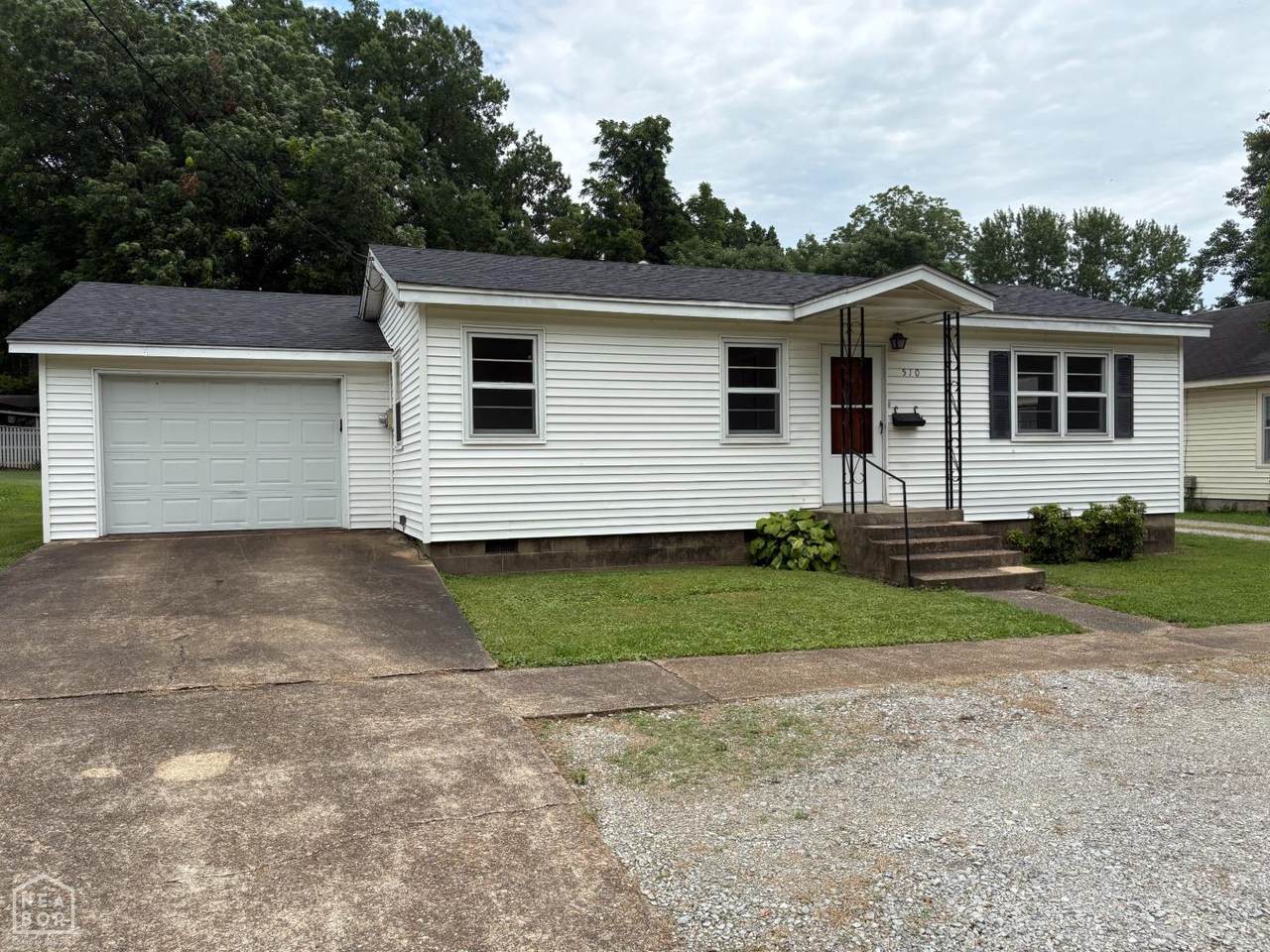 510 Mcclure Street - Photo 1