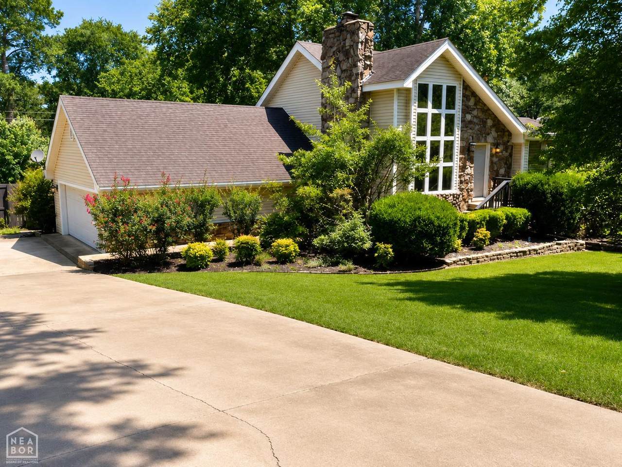1804 Deerwood Drive - Photo 1